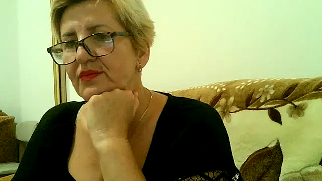 Dana4921 online show from September 27, 2025, 5:30 pm