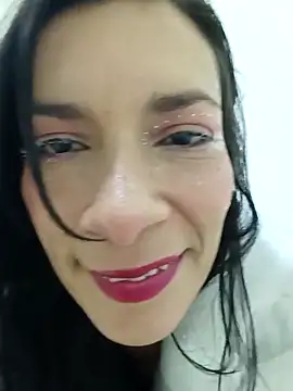 kim lebanon online show from November 11, 2025, 12:05 am