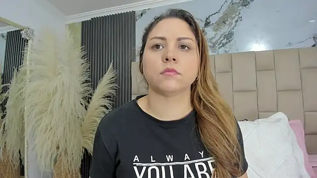 cloesummerr  online show from March 17, 2026, 12:30 pm