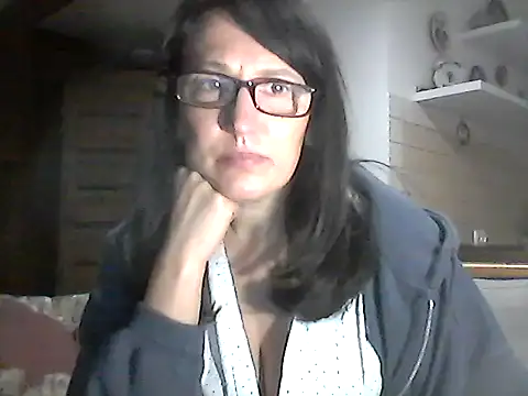 Elena48324 online show from March 12, 2026, 6:34 pm