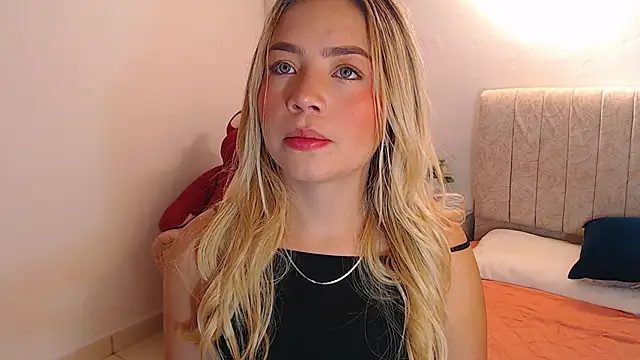 Snapshot of _Tiffany1 chatting on February 1, 2026, 6:06 pm Tiffany1 online show from February 1, 2026, 6:06 pm