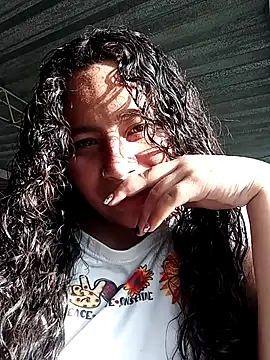 Yaya watson online show from October 19, 2025, 9:06 pm