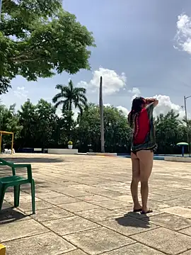 Dafne Mel online show from February 5, 2026, 4:36 pm