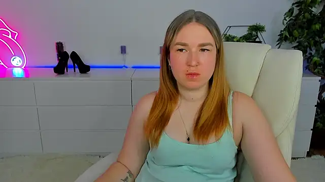 Sofii darling online show from March 6, 2026, 5:52 pm