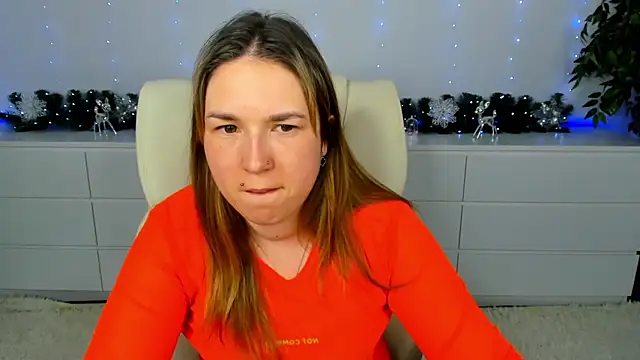 Snapshot of Sofii_darling chatting on January 8, 2026, 5:41 pm Sofii darling online show from January 8, 2026, 5:41 pm