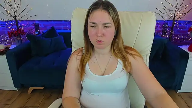 Snapshot of Sofii_darling chatting on December 19, 2025, 5:37 pm Sofii darling online show from December 19, 2025, 5:37 pm