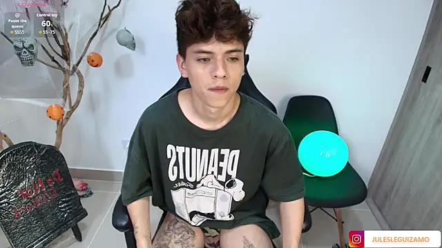 stev austin  online show from October 23, 2025, 8:07 pm