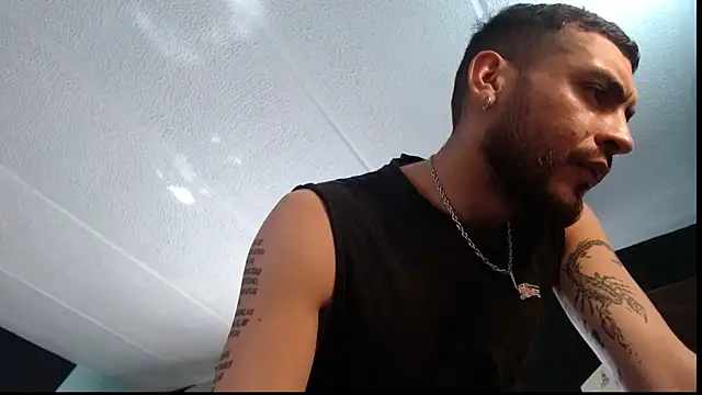 malek xarx  online show from November 7, 2025, 3:16 pm