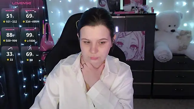 AmyVibess online show from September 19, 2025, 8:02 pm