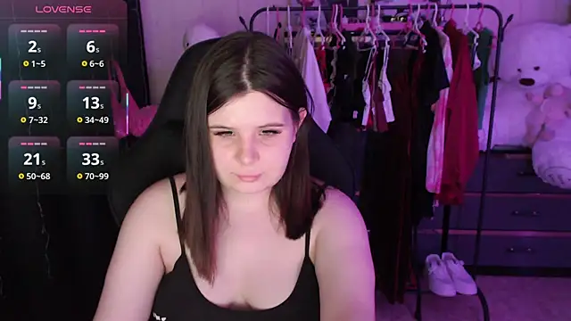 AmyVibess online show from March 28, 2026, 8:10 pm