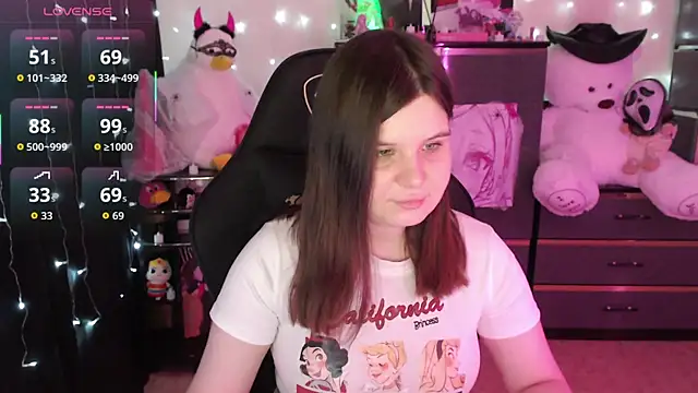 AmyVibess online show from October 25, 2025, 8:09 pm