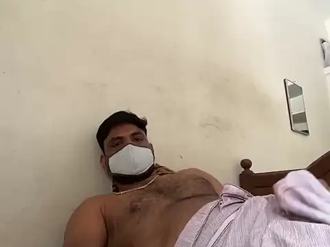 HandsomeMche online show from September 15, 2025, 3:40 am