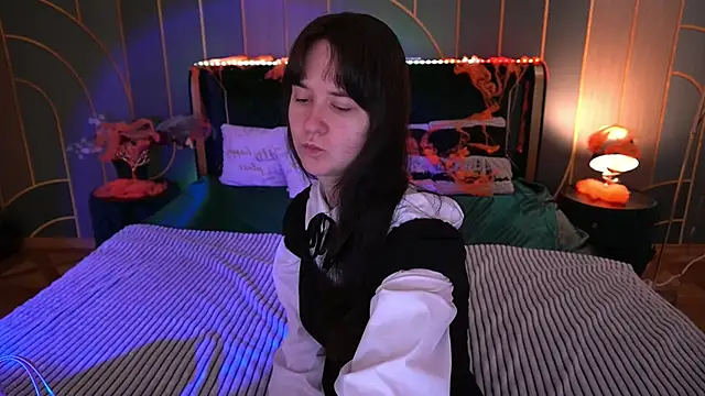 Snapshot of BerryDiva chatting on October 26, 2025, 7:20 am BerryDiva online show from October 26, 2025, 7:20 am