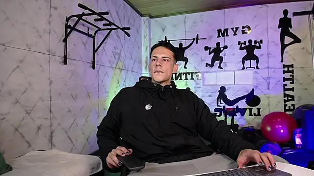 Dustin Sonne online show from June 2, 2026, 3:39 am