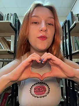 Snapshot of katexxxx chatting on July 19, 2026, 9:22 pm katexxxx online show from July 19, 2026, 9:22 pm