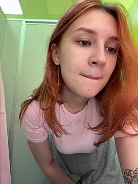 Snapshot of katexxxx chatting on March 1, 2026, 7:47 pm katexxxx online show from March 1, 2026, 7:47 pm