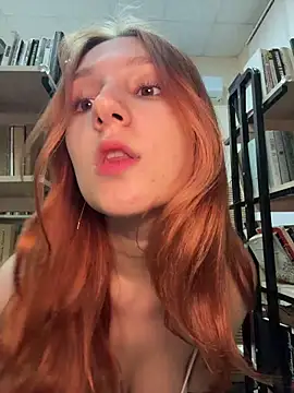 Snapshot of katexxxx chatting on July 5, 2026, 9:32 pm katexxxx online show from July 5, 2026, 9:32 pm