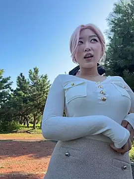 winter11 online show from October 8, 2025, 6:26 am