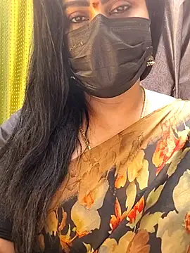 honey-flower online show from October 31, 2025, 5:20 pm