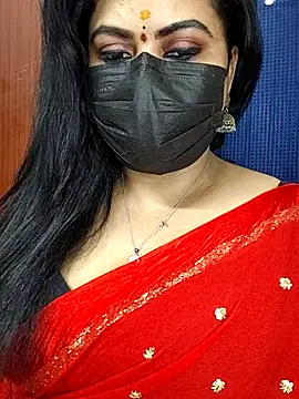 honey-flower online show from November 26, 2025, 3:50 am