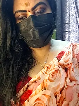 honey-flower online show from November 19, 2025, 6:57 am