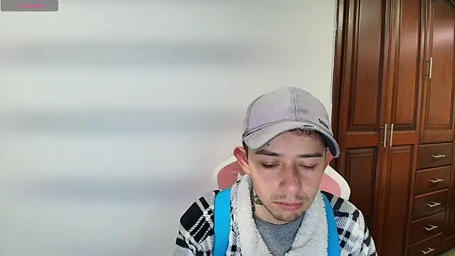 Aleecandrews online show from October 15, 2025, 7:11 pm