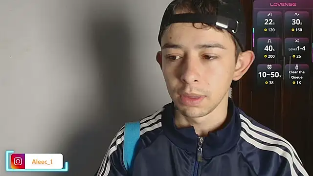 Aleecandrews online show from November 1, 2025, 7:08 pm