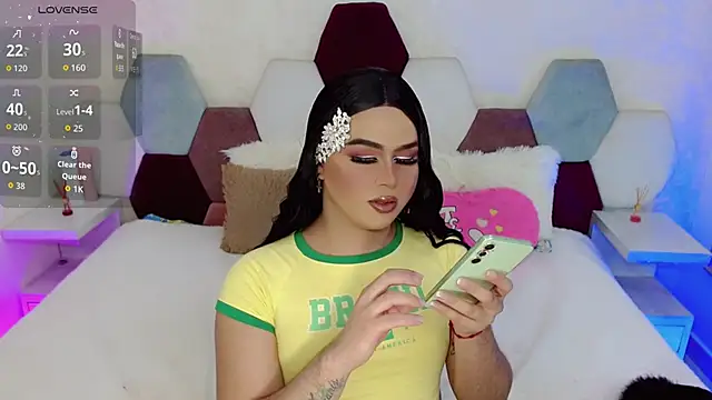 Snapshot of kushina_uzumaki75 chatting on November 23, 2025, 4:33 am kushina uzumaki75 online show from November 23, 2025, 4:33 am