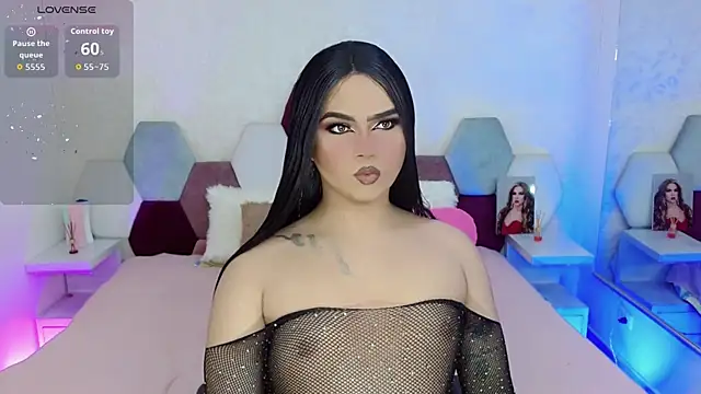 Snapshot of kushina_uzumaki75 chatting on December 3, 2025, 4:13 am kushina uzumaki75 online show from December 3, 2025, 4:13 am