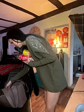 Seductively4 20 online show from November 19, 2025, 1:00 pm