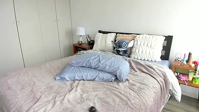 Snapshot of FantasticSonya chatting on March 21, 2026, 6:01 pm FantasticSonya online show from March 21, 2026, 6:01 pm