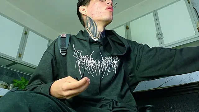 david huge online show from February 21, 2026, 6:37 am