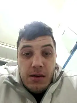 Snapshot of kisspussy1993 chatting on January 13, 2026, 5:44 am kisspussy1993 online show from January 13, 2026, 5:44 am