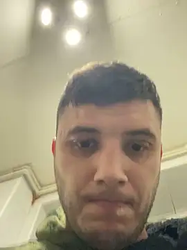 Snapshot of kisspussy1993 chatting on December 4, 2025, 4:33 am kisspussy1993 online show from December 4, 2025, 4:33 am