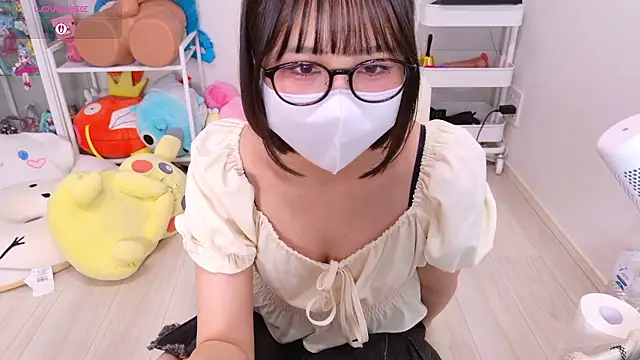 Snapshot of chii_chan_o0 chatting on July 19, 2026, 2:14 pm chii chan o0 online show from July 19, 2026, 2:14 pm