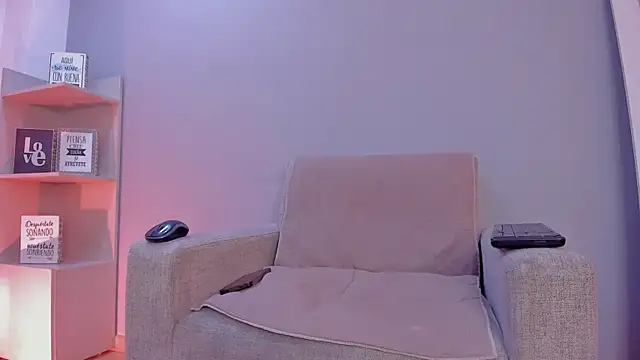 KylliamLevis online show from March 26, 2026, 9:46 pm