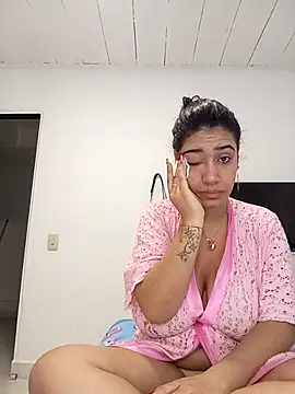 Samantha hotly online show from November 18, 2025, 8:50 am