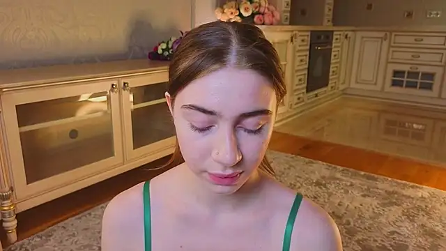 EadlinGillim online show from October 7, 2025, 3:07 am