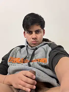 BonnieOctonary online show from November 27, 2025, 4:18 pm