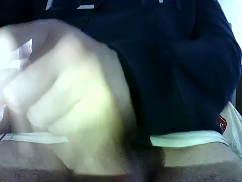 Snapshot of photo3995 chatting on January 12, 2026, 9:49 am photo3995 online show from January 12, 2026, 9:49 am