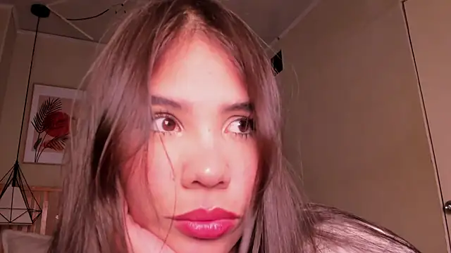 Snapshot of Emilybeltons chatting on November 15, 2025, 8:57 pm Emilybeltons online show from November 15, 2025, 8:57 pm