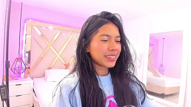 samantaa shy online show from April 11, 2026, 2:41 am