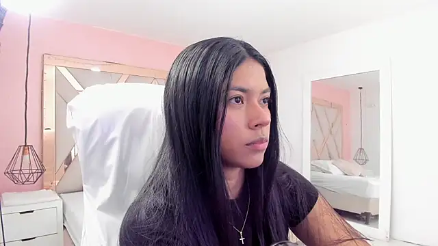 Snapshot of samantaa_shy chatting on November 28, 2025, 2:45 am samantaa shy online show from November 28, 2025, 2:45 am