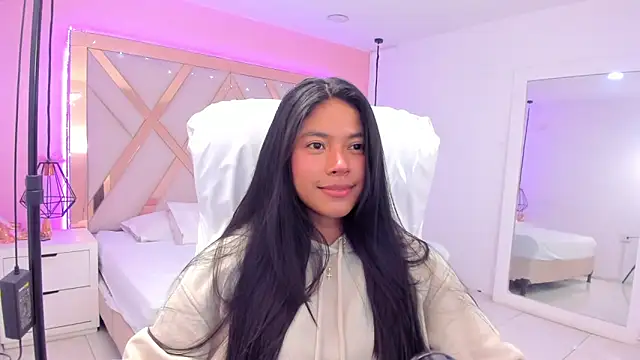 Snapshot of samantaa_shy chatting on February 15, 2026, 6:07 pm samantaa shy online show from February 15, 2026, 6:07 pm