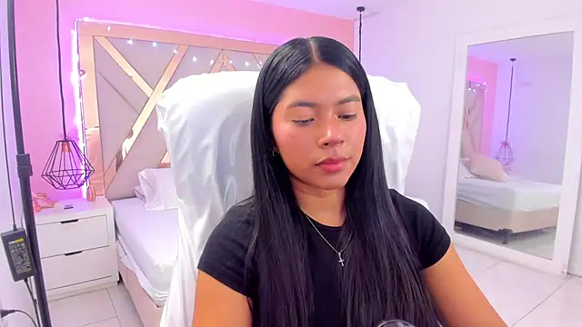 Snapshot of samantaa_shy chatting on March 1, 2026, 1:49 am samantaa shy online show from March 1, 2026, 1:49 am