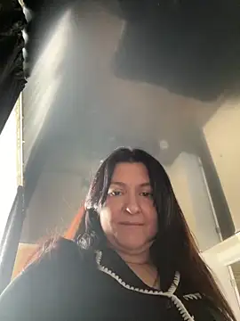 Liza Will online show from April 23, 2026, 12:51 pm