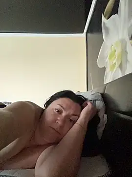 Liza Will online show from October 23, 2025, 5:28 am