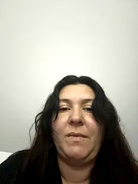 Liza Will online show from November 12, 2025, 8:34 pm