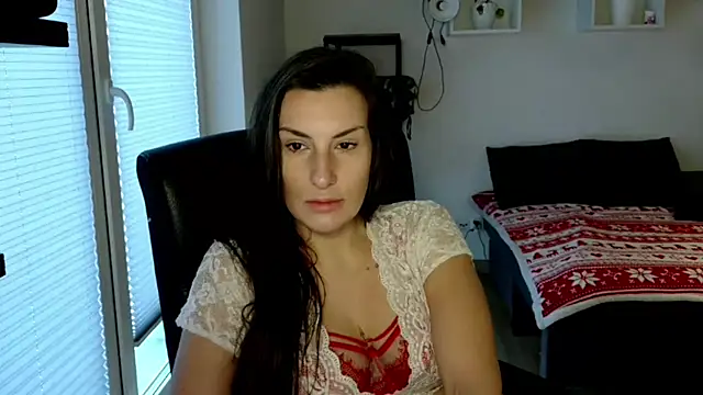 DonnaAmore online show from January 14, 2026, 8:07 am