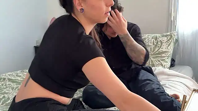 Snapshot of Airelle chatting on February 14, 2026, 10:15 am Airelle online show from February 14, 2026, 10:15 am